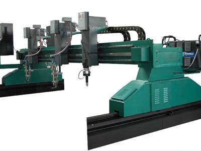 Center split-cutting machine broken pipe